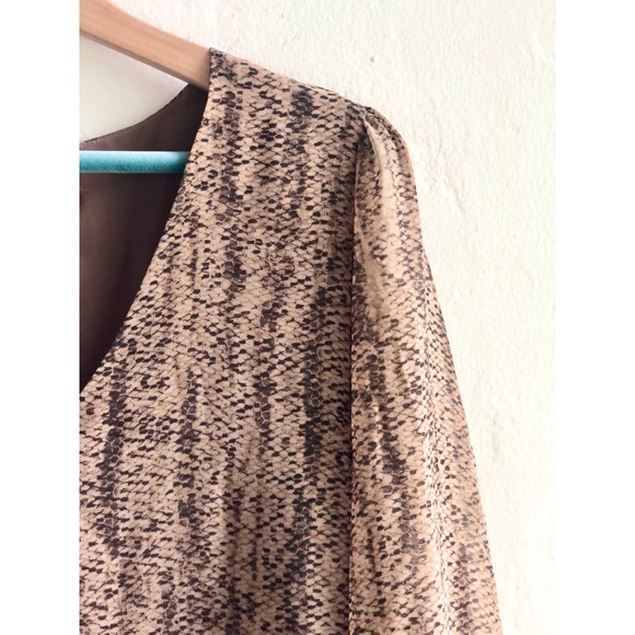 Rory Beca Snakeskin Bubble Sleeve Shift Dress - Picture 3 of 5